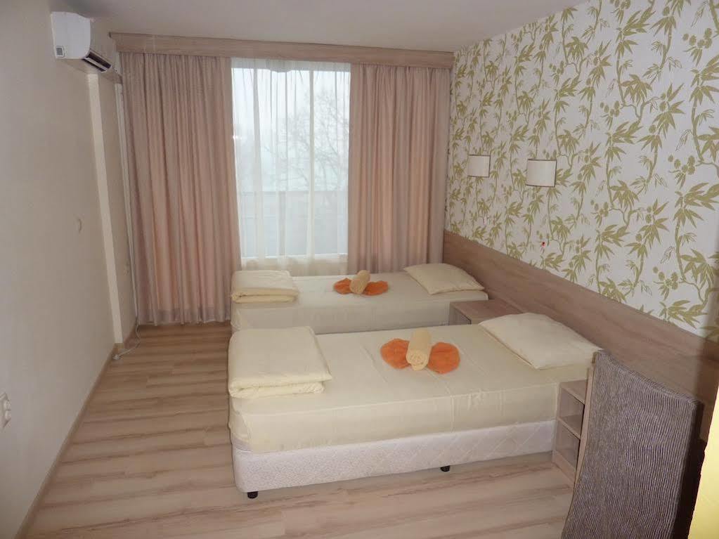 Hotel Zarya غولدن ساندز المظهر الخارجي الصورة