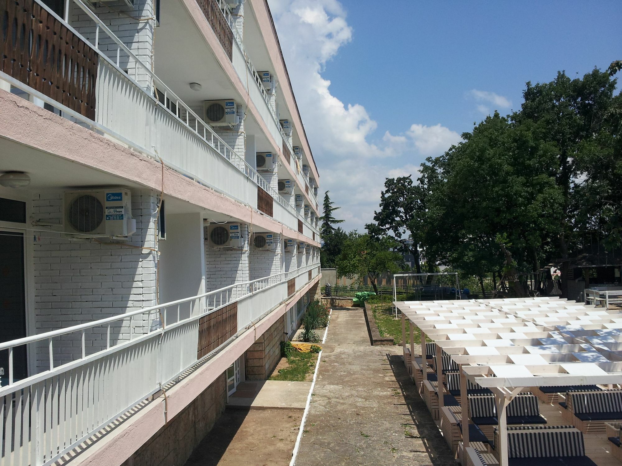 Hotel Zarya غولدن ساندز المظهر الخارجي الصورة